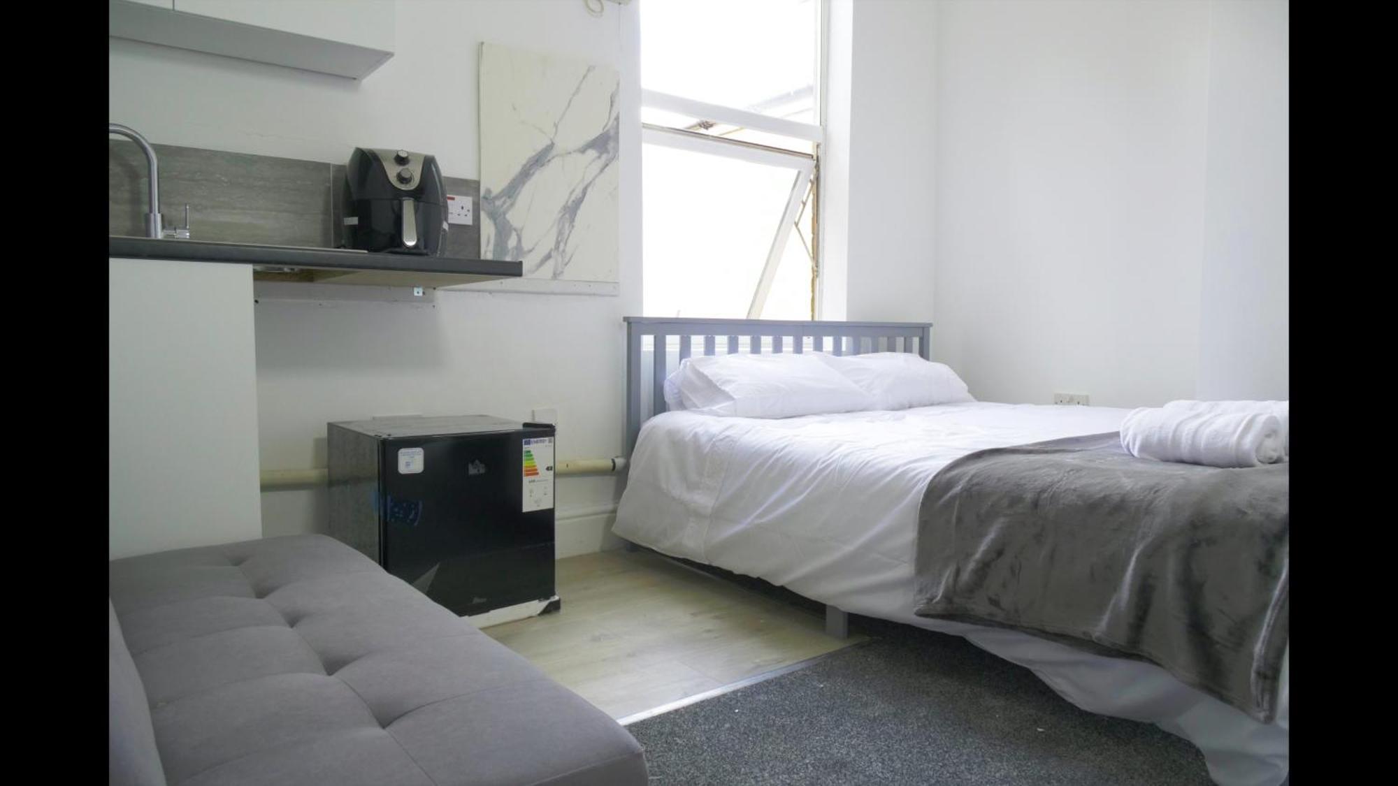 Cosy & Modern 1 Bed Studio Apart-Hotel Лемингтън Спа Екстериор снимка